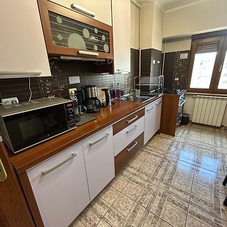 Apart. Premium Ultracentral, 3 Camere Loc Parcare. Ploieşti Dış mekan fotoğraf
