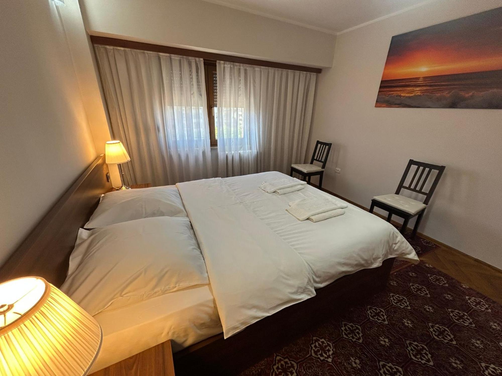 Apart. Premium Ultracentral, 3 Camere Loc Parcare. Ploieşti Dış mekan fotoğraf