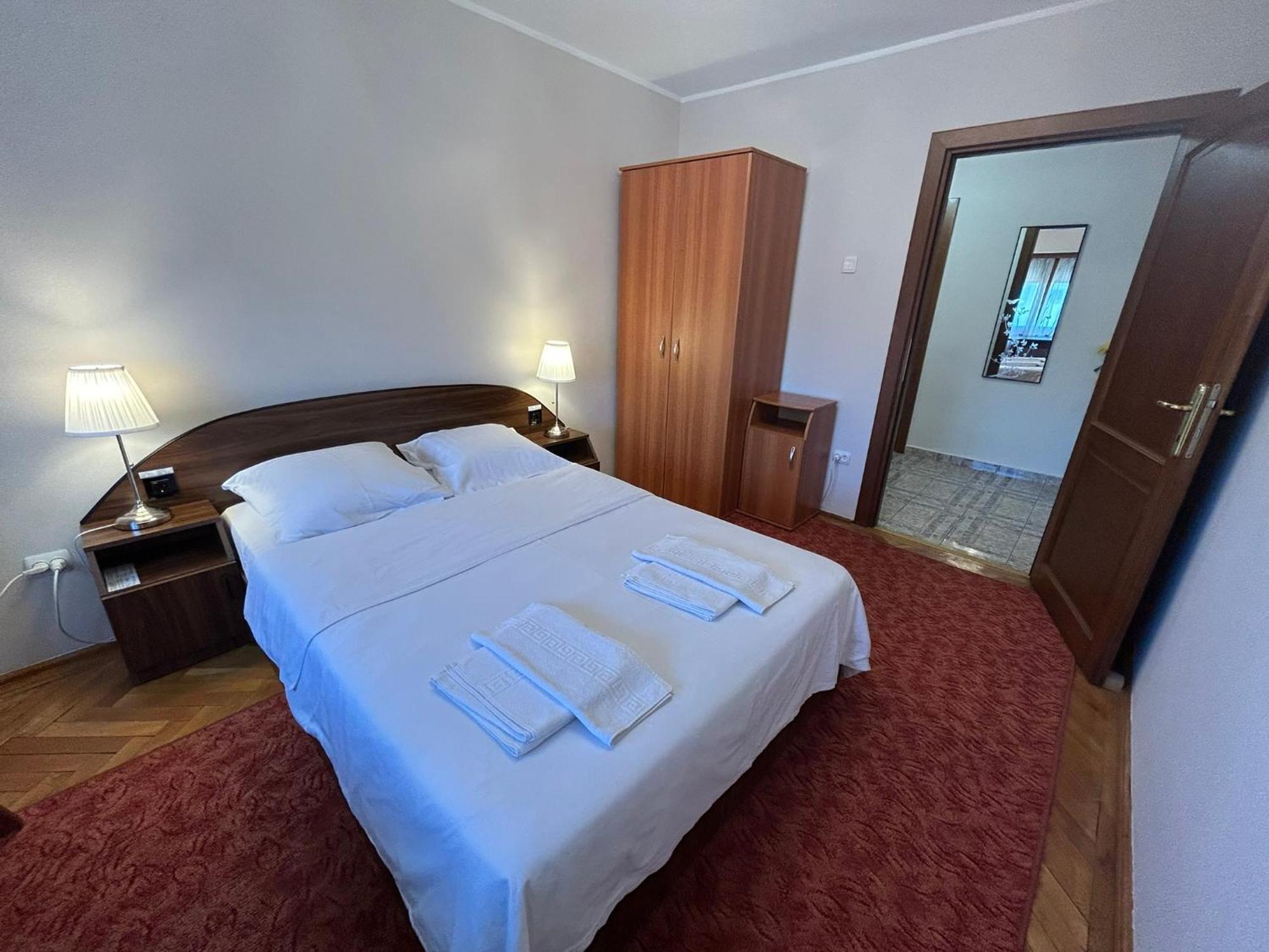 Apart. Premium Ultracentral, 3 Camere Loc Parcare. Ploieşti Dış mekan fotoğraf